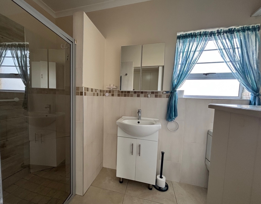 1 Bedroom Property for Sale in Walmer Heights Eastern Cape